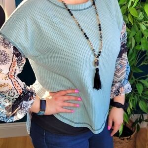 Women's Blue Patterned Sleeve Top